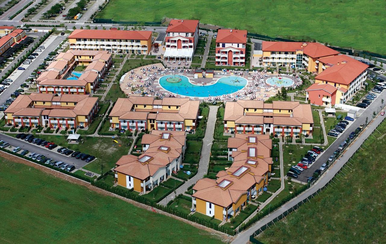 Pini Village Lido Altanea Caorle Exterior foto