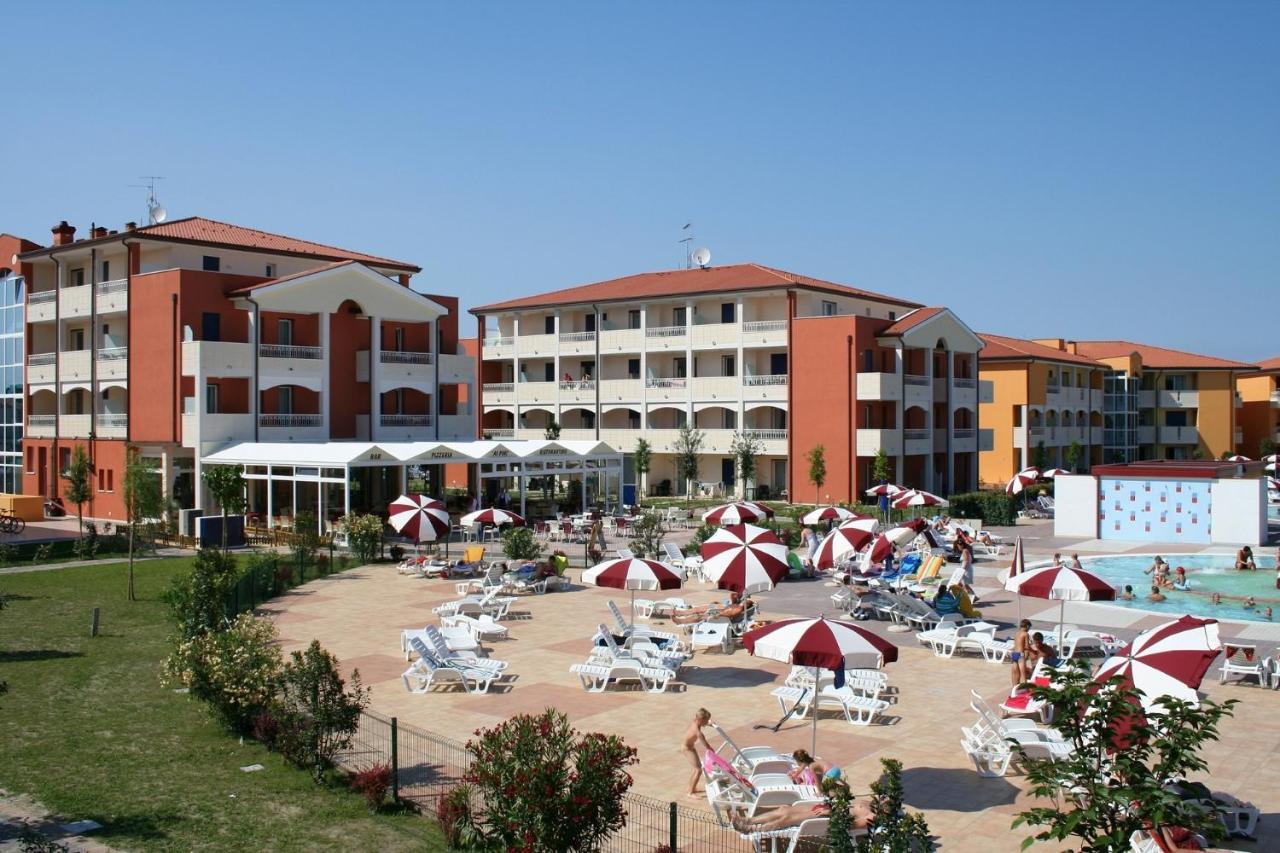 Pini Village Lido Altanea Caorle Exterior foto